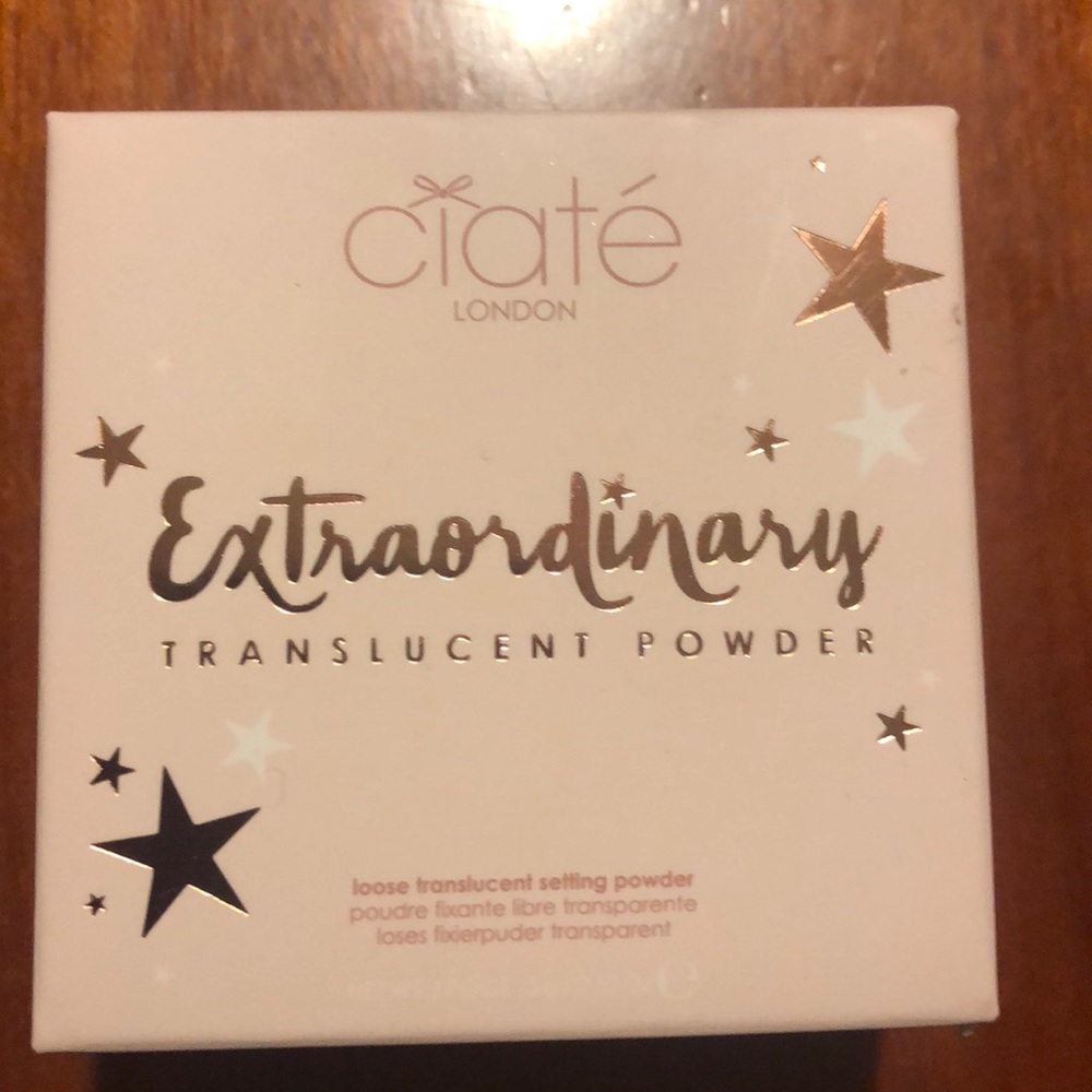 Ciate extraordinary translucent powder